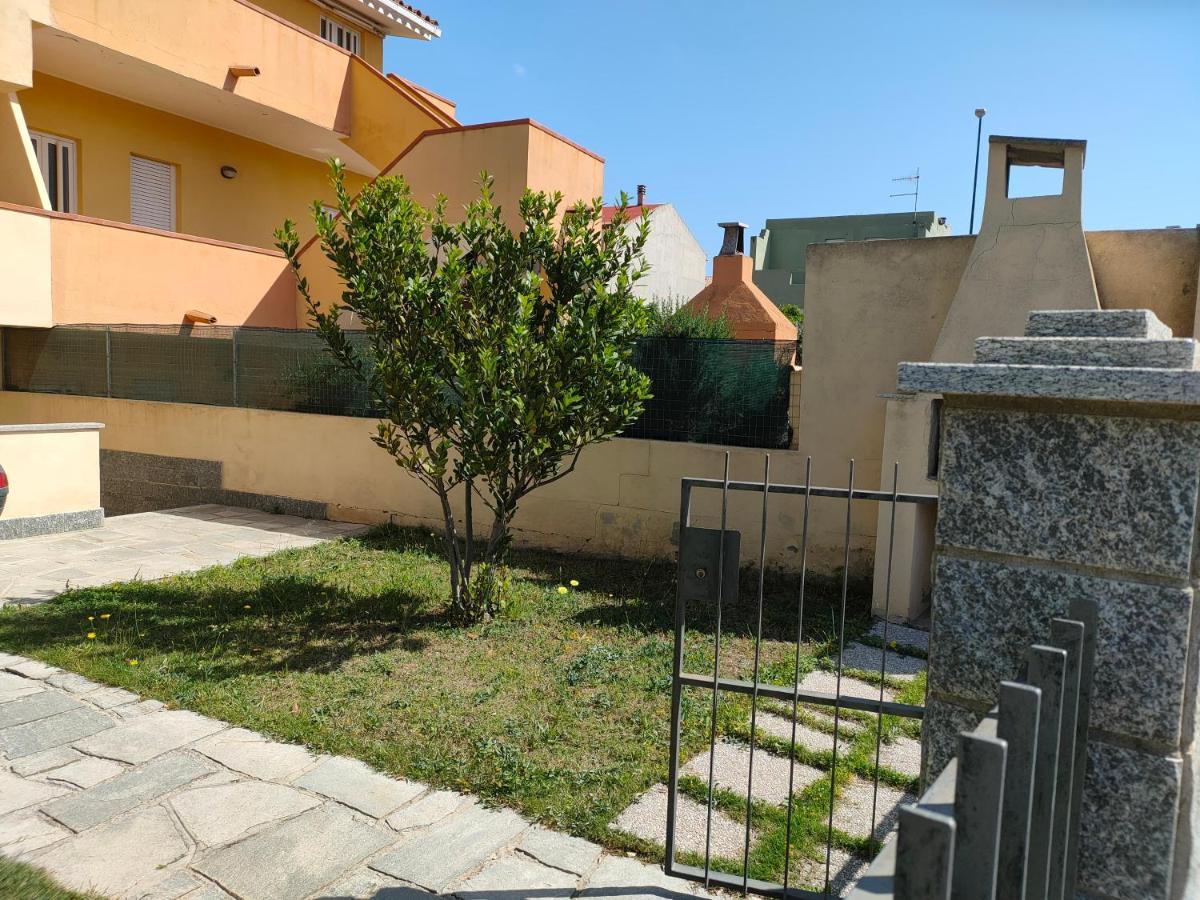 Ferienwohnung Oasy2 Villasimius Exterior foto