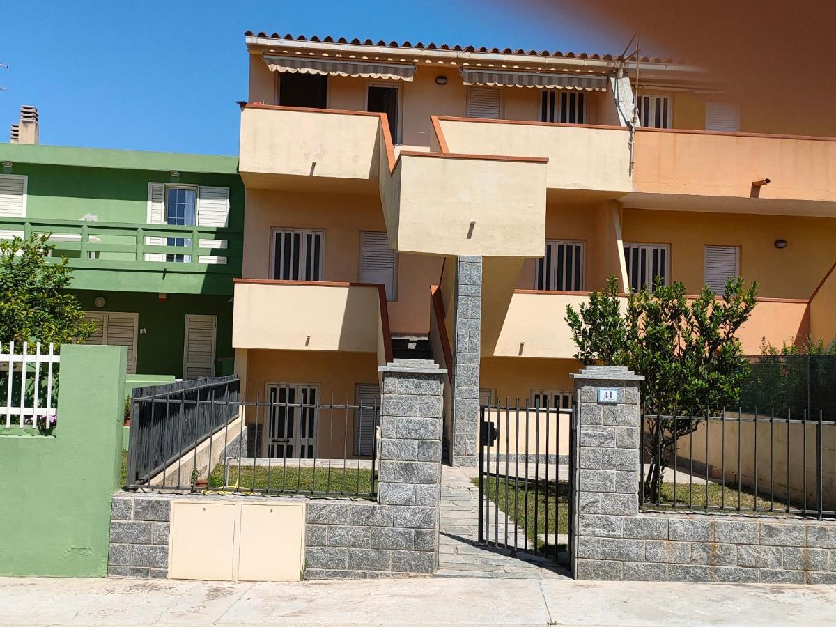 Ferienwohnung Oasy2 Villasimius Exterior foto